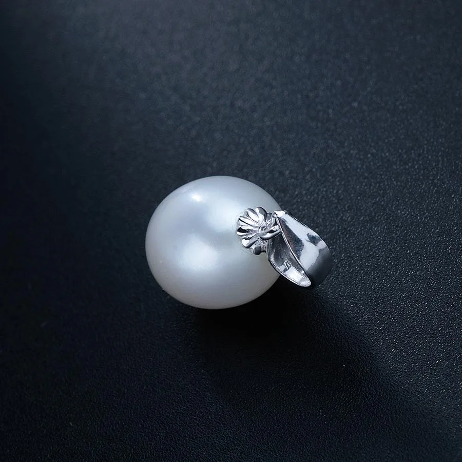 Women Accessories Sale - Pendentif en perles pour femme, accessoires