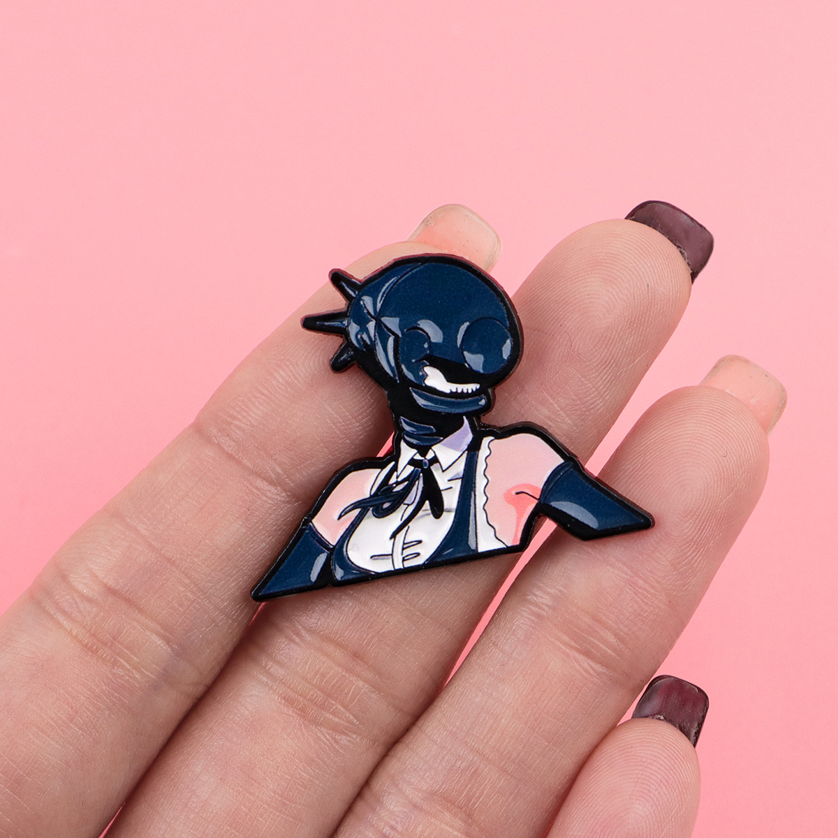 Broche Anime Chainsaw Man, bad - Women Accessories Sale avis et prix