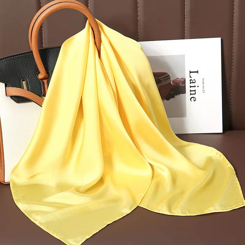 Foulard carré de luxe en soie  - Silk Scarf Square avis et prix